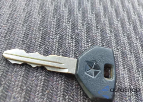 1996 Dodge Ram 1500 z USA, uszkodzony, nr VIN 1B7HC16X7TS622284